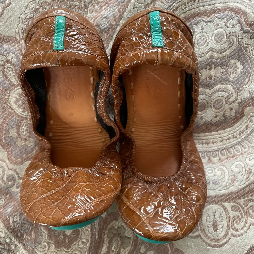 Tieks Sienna Brown croc size 6